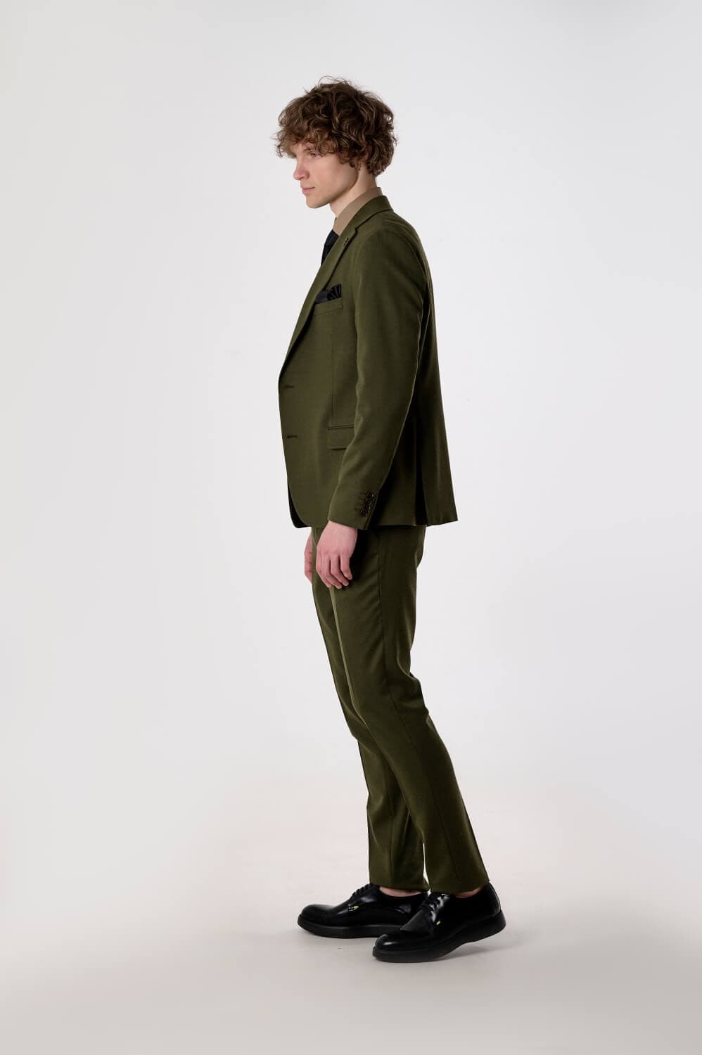 Tiavllya Business 3 Pieces Mens Suit Flat Notch Lapel Tuxedos (Blazer+vest+Pants)