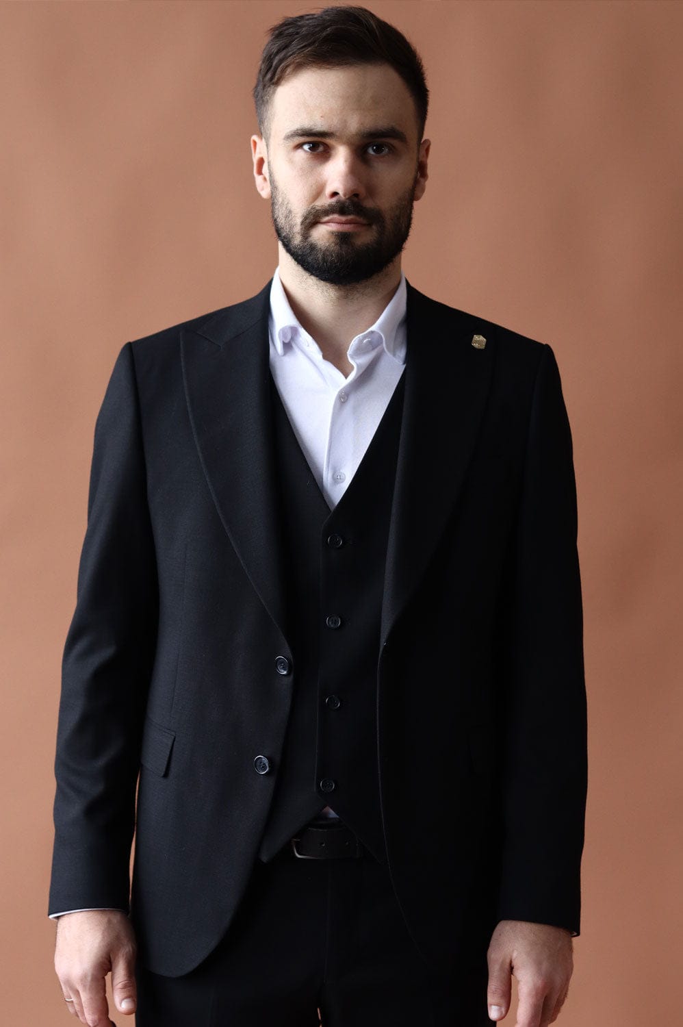 Tiavllya Business 3 Pieces Mens Suit Flat Peak Lapel Tuxedos (Blazer+vest+Pants)