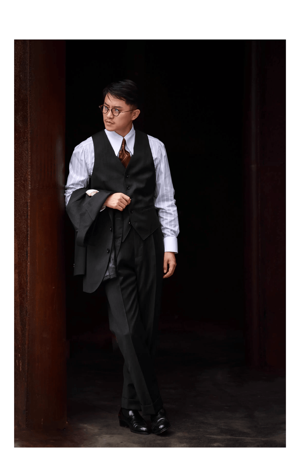 Tiavllya Business Men's 3 Pieces Mens Black Suit Notch Lapel Solid Tuxedos (Blazer+vest+Pants)