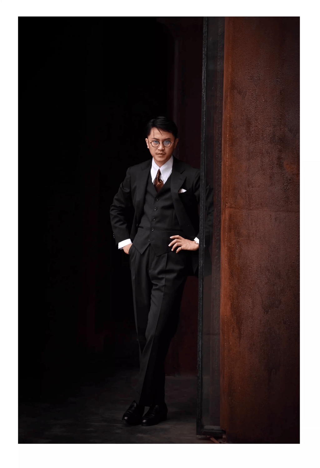 Tiavllya Business Men's 3 Pieces Mens Black Suit Notch Lapel Solid Tuxedos (Blazer+vest+Pants)