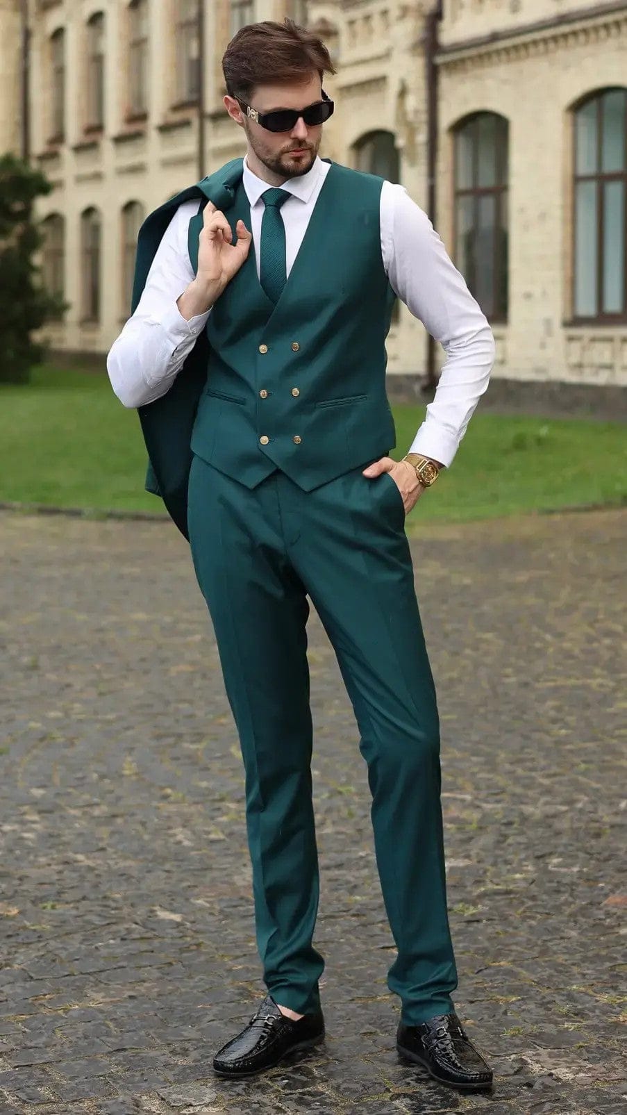 Tiavllya Casual 3 Pieces Mens Suit Flat Linen Peak Lapel Suit(Blazer+Vest+ Pant)