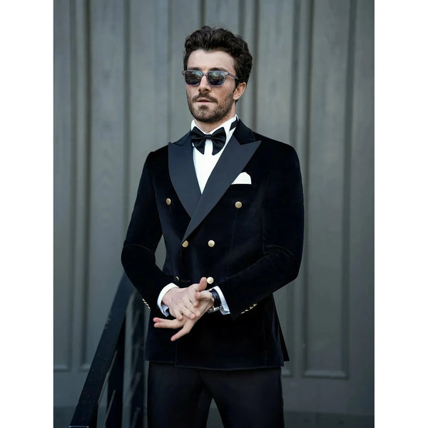 Tiavllya Classic Men's 2-Piece Red Velvet Peak Lapel Wedding Suit (Blazer+Pants)