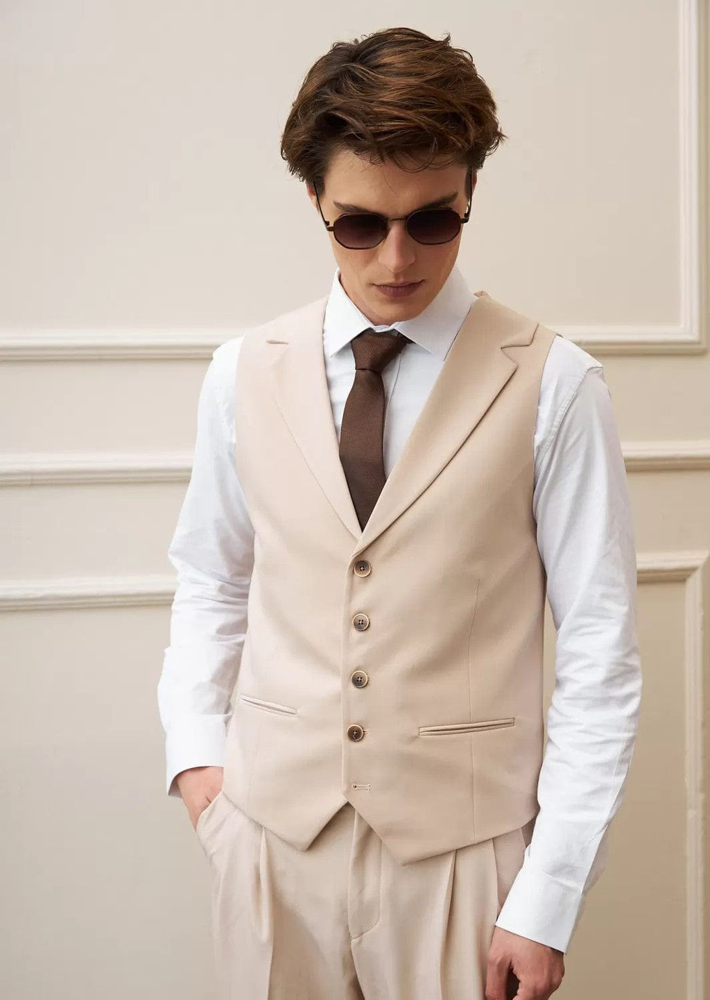 Tiavllya Fashion 2 Pieces Mens Beige Suit Flat Notch Lapel Vest Suit For Wedding (Vest + Pants)