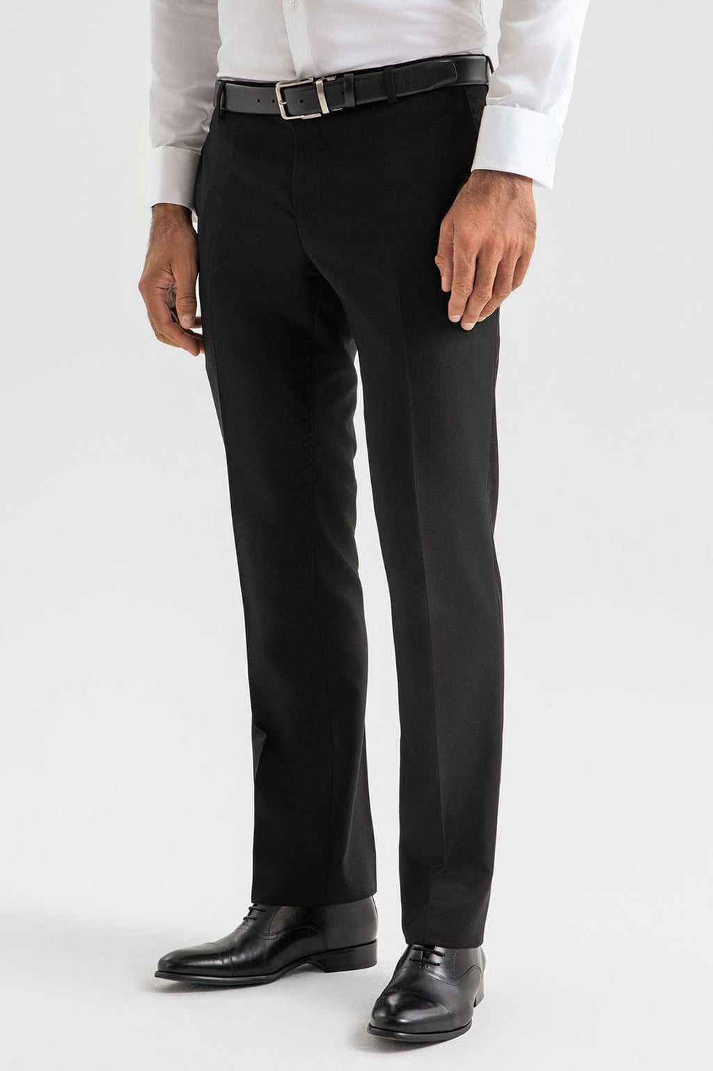 Tiavllya Fashion 2 Pieces Mens Black Suit Flat Peak Lapel Tuxedos For Wedding (Blazer+Pants)