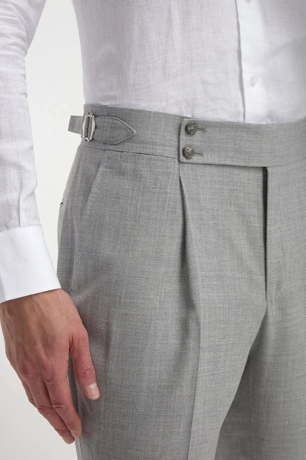 Tiavllya Fashion 2 Pieces Mens Silver Suit Flat Peak Lapel Tuxedos For Wedding (Blazer+Pants)