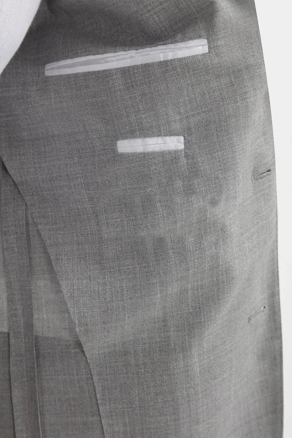 Tiavllya Fashion 2 Pieces Mens Silver Suit Flat Peak Lapel Tuxedos For Wedding (Blazer+Pants)