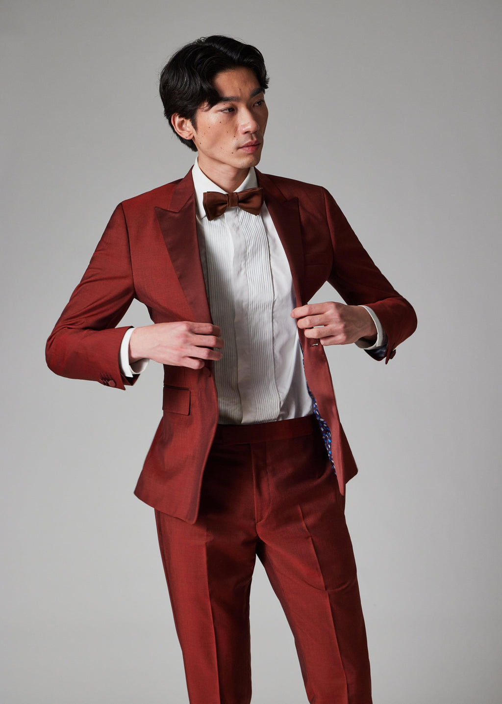 Tiavllya Fashion 2 Pieces Mens Suit Flat Peak Lapel Tuxedos (Blazer+Pants)