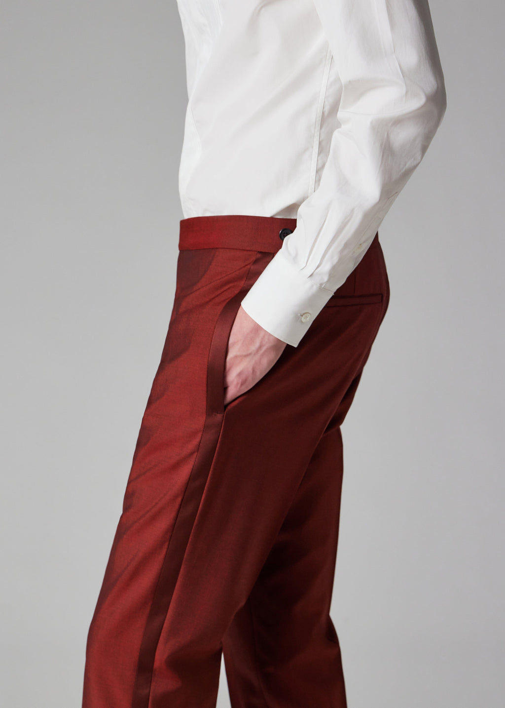 Tiavllya Fashion 2 Pieces Mens Suit Flat Peak Lapel Tuxedos (Blazer+Pants)