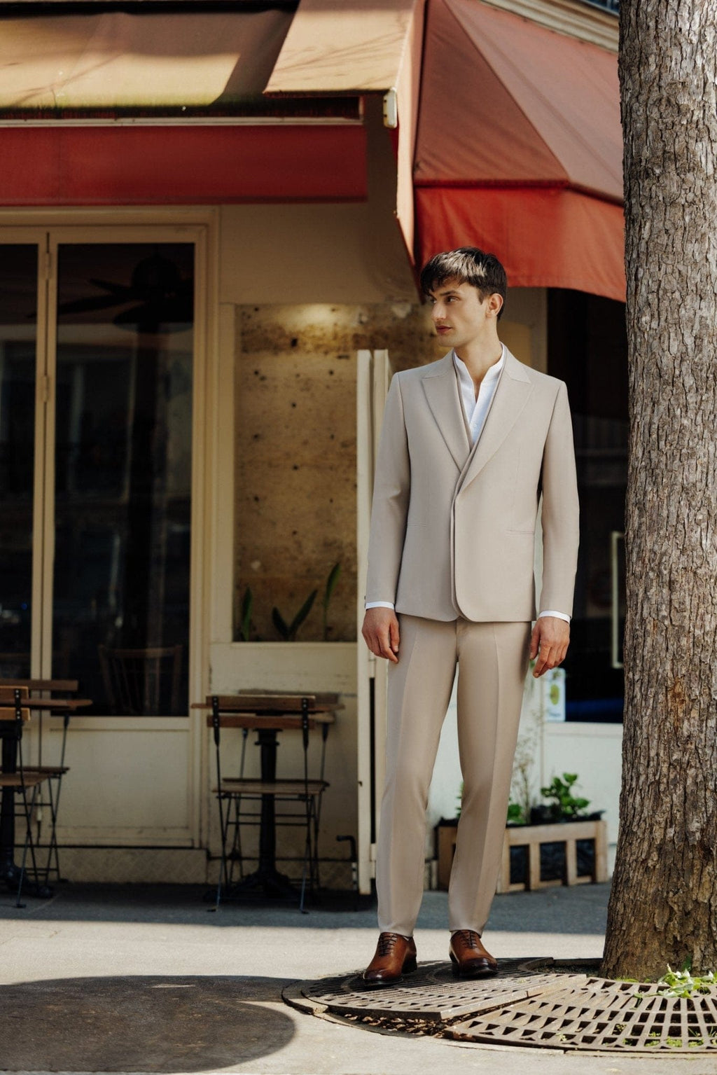 Tiavllya Fashion 2 Pieces Mens Suit Flat Peak Lapel Tuxedos (Blazer+Pants)