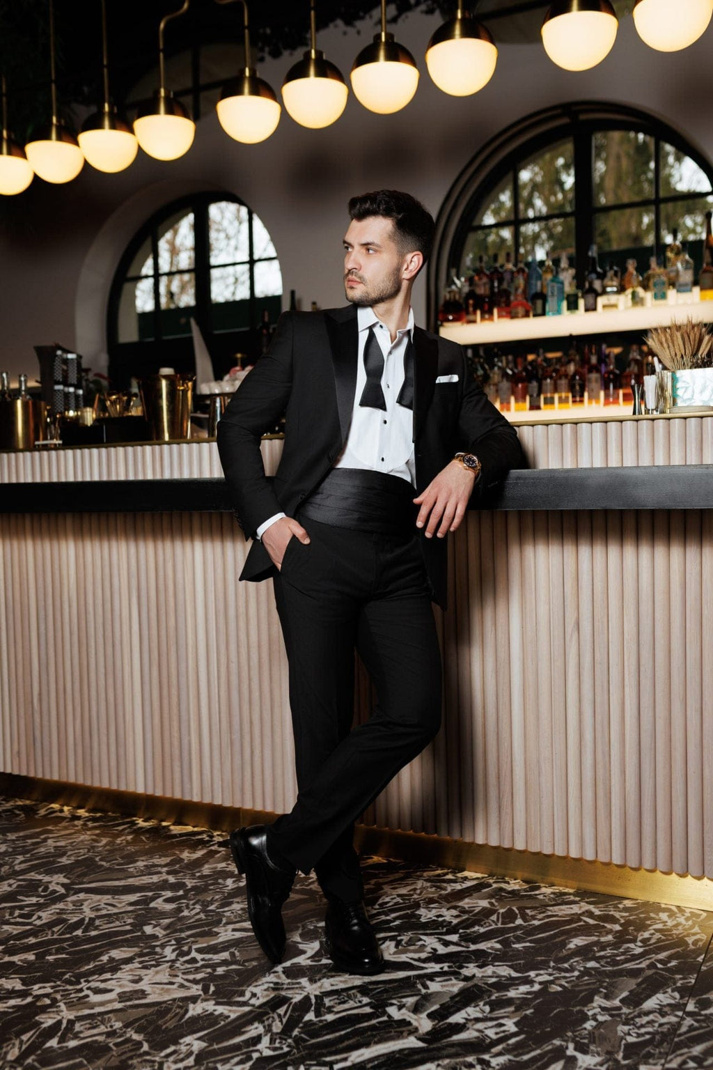 Tiavllya Fashion 2 Pieces Mens Suit Flat Peak Lapel Tuxedos For Wedding (Blazer+Pants)