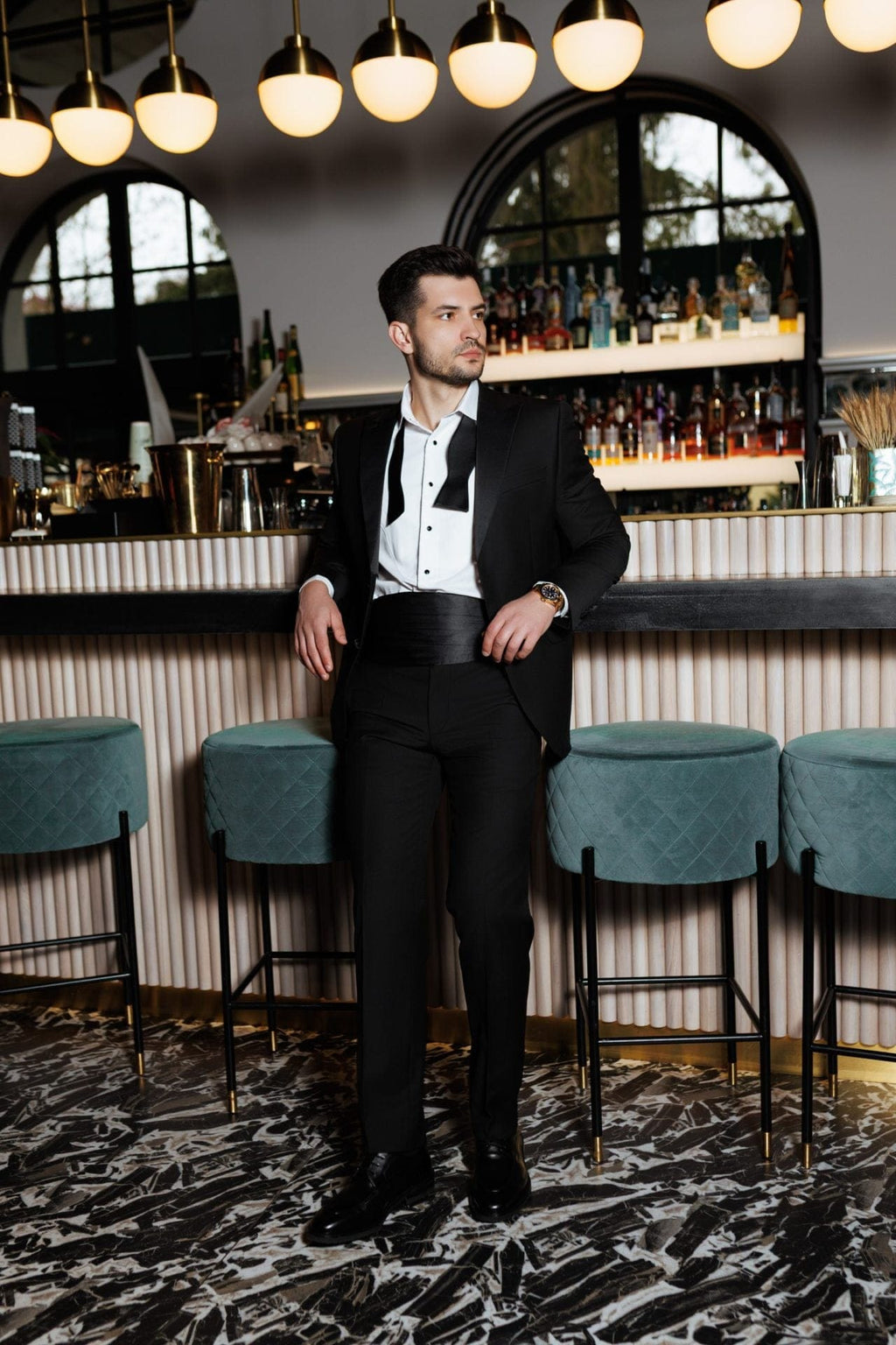 Tiavllya Fashion 2 Pieces Mens Suit Flat Peak Lapel Tuxedos For Wedding (Blazer+Pants)