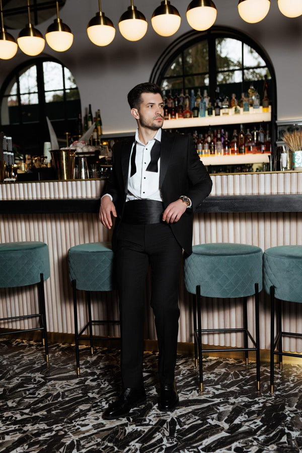 Tiavllya Fashion 2 Pieces Mens Suit Flat Peak Lapel Tuxedos For Wedding (Blazer+Pants)