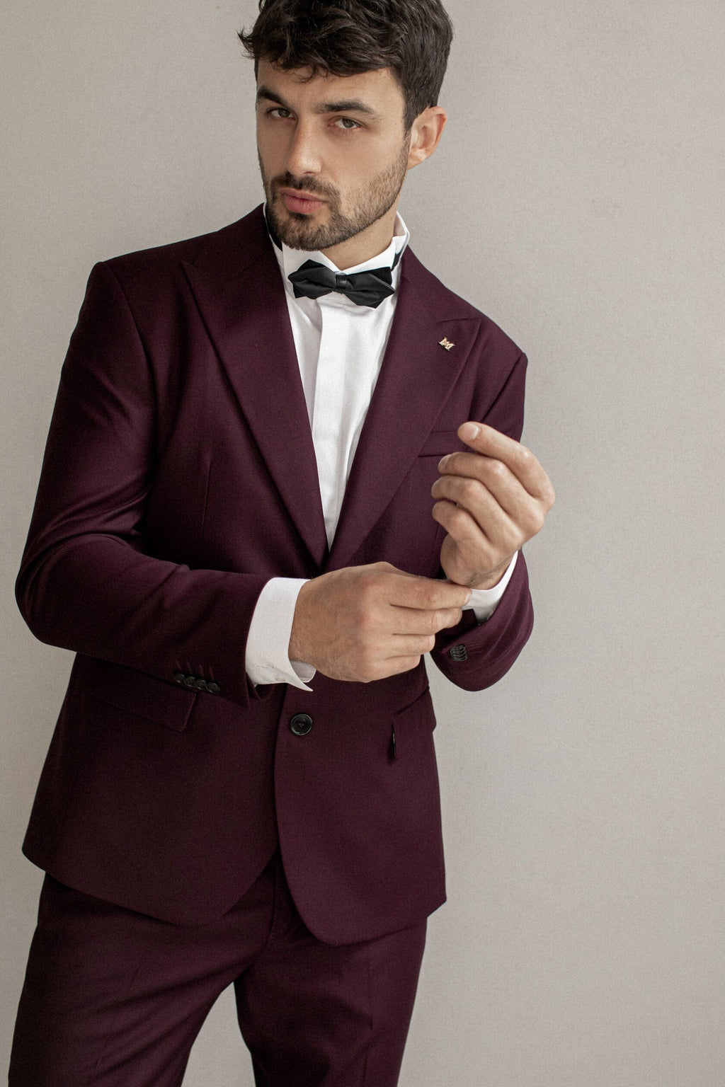 Tiavllya Fashion 2 Pieces Mens Suit Flat Peak Lapel Tuxedos For Wedding (Blazer+Pants)