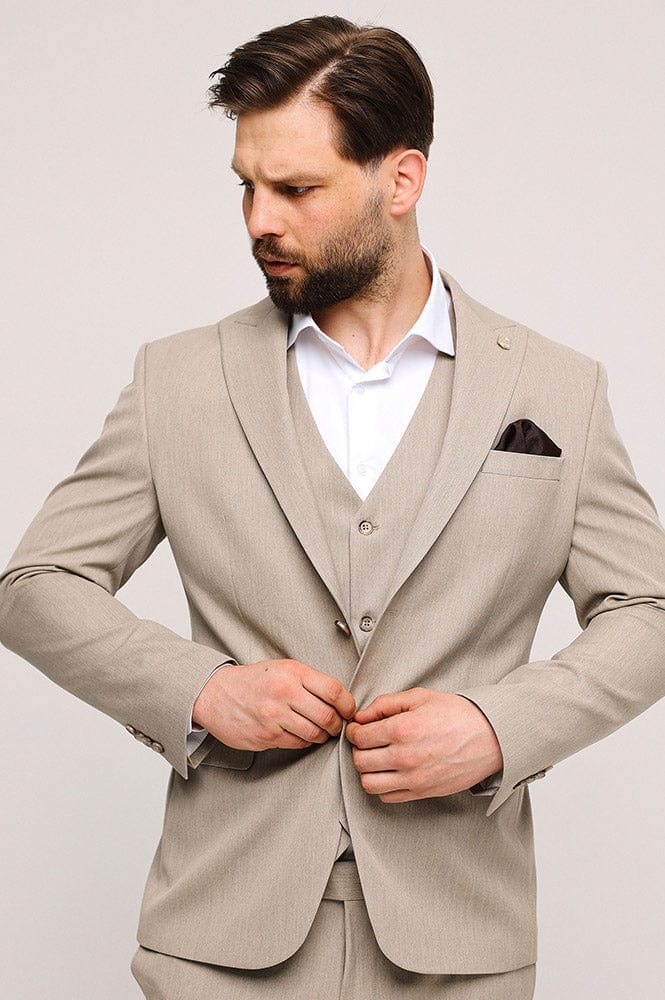 Tiavllya Fashion 3 Pieces Mens Suit Flat Peak Lapel Tuxedos (Blazer+vest+Pants)