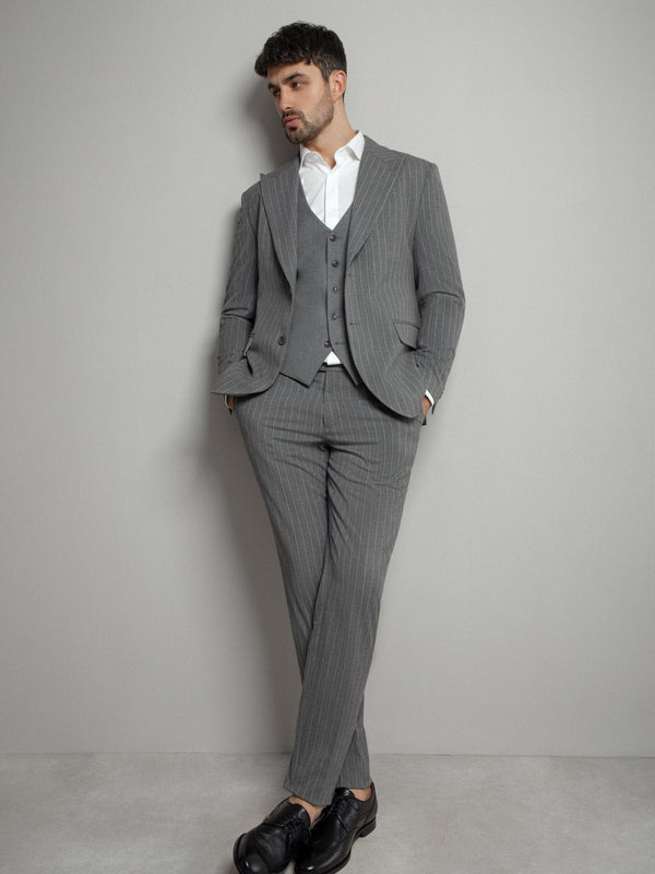 Tiavllya Fashion Men's 3 Pieces Mens Suit Peak Lapel Striped Tuxedos (Blazer+Vest+Pants)