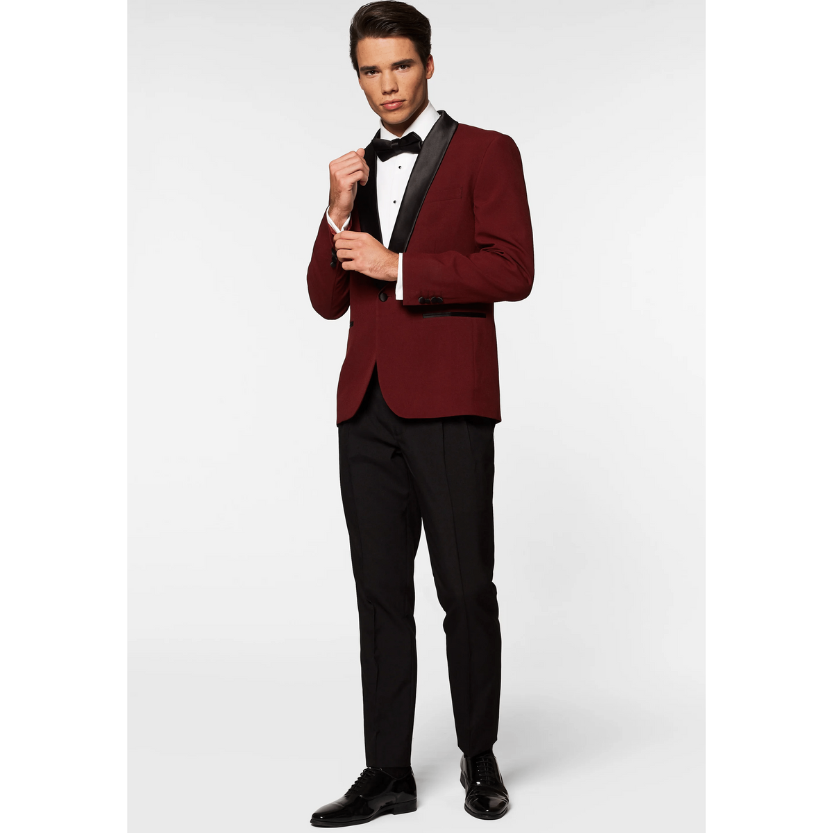burgundy dress outfit men Zapaka Men's Burgundy Prom Suits 3 Pieces Peak Lapel Wedding Suits, Burgundy / 48