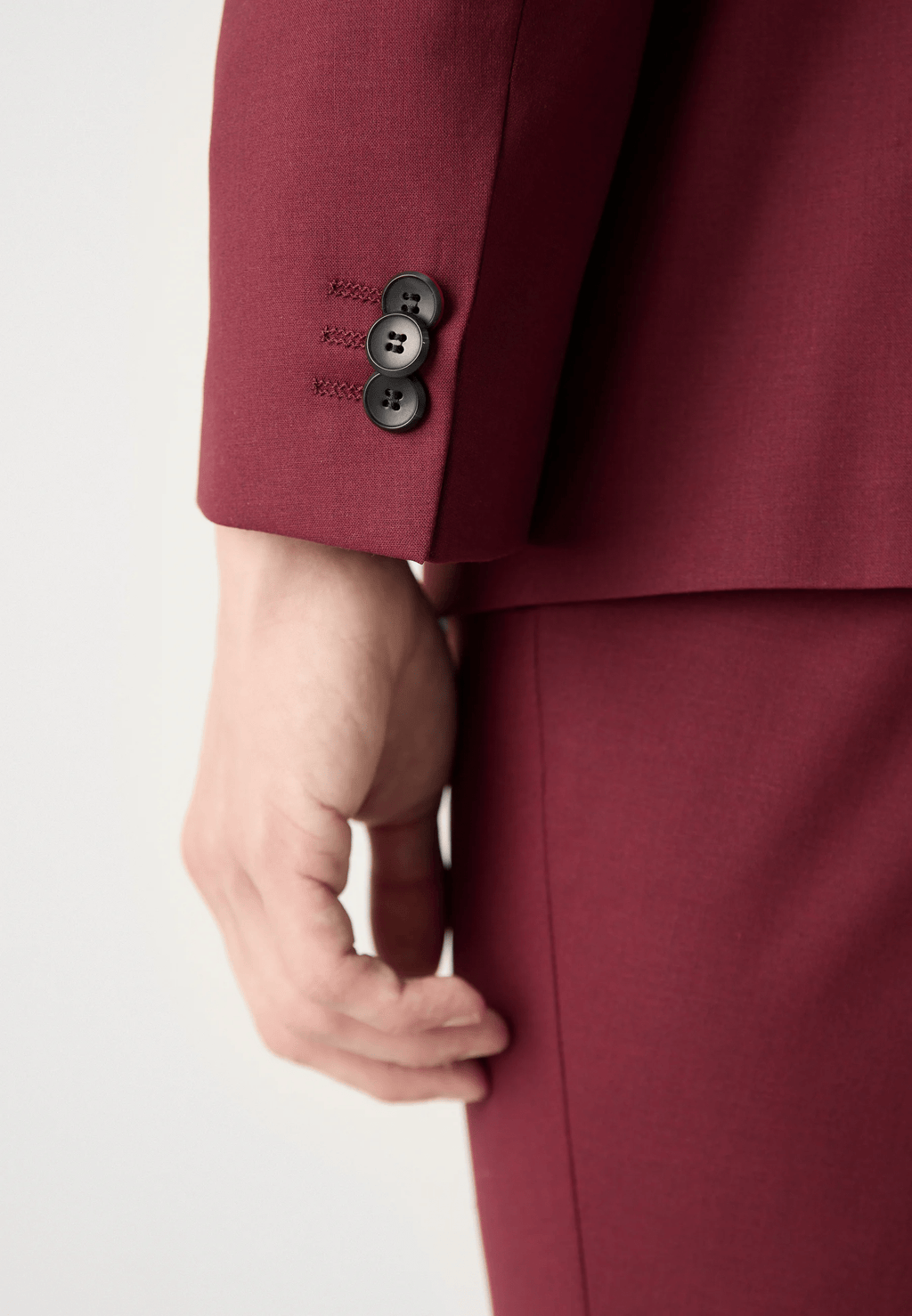 Tiavllya Fashion Men's Burgundy Suits 3 Pieces Notch Lapel Tuxedos (Blazer+Vest+ Pant)