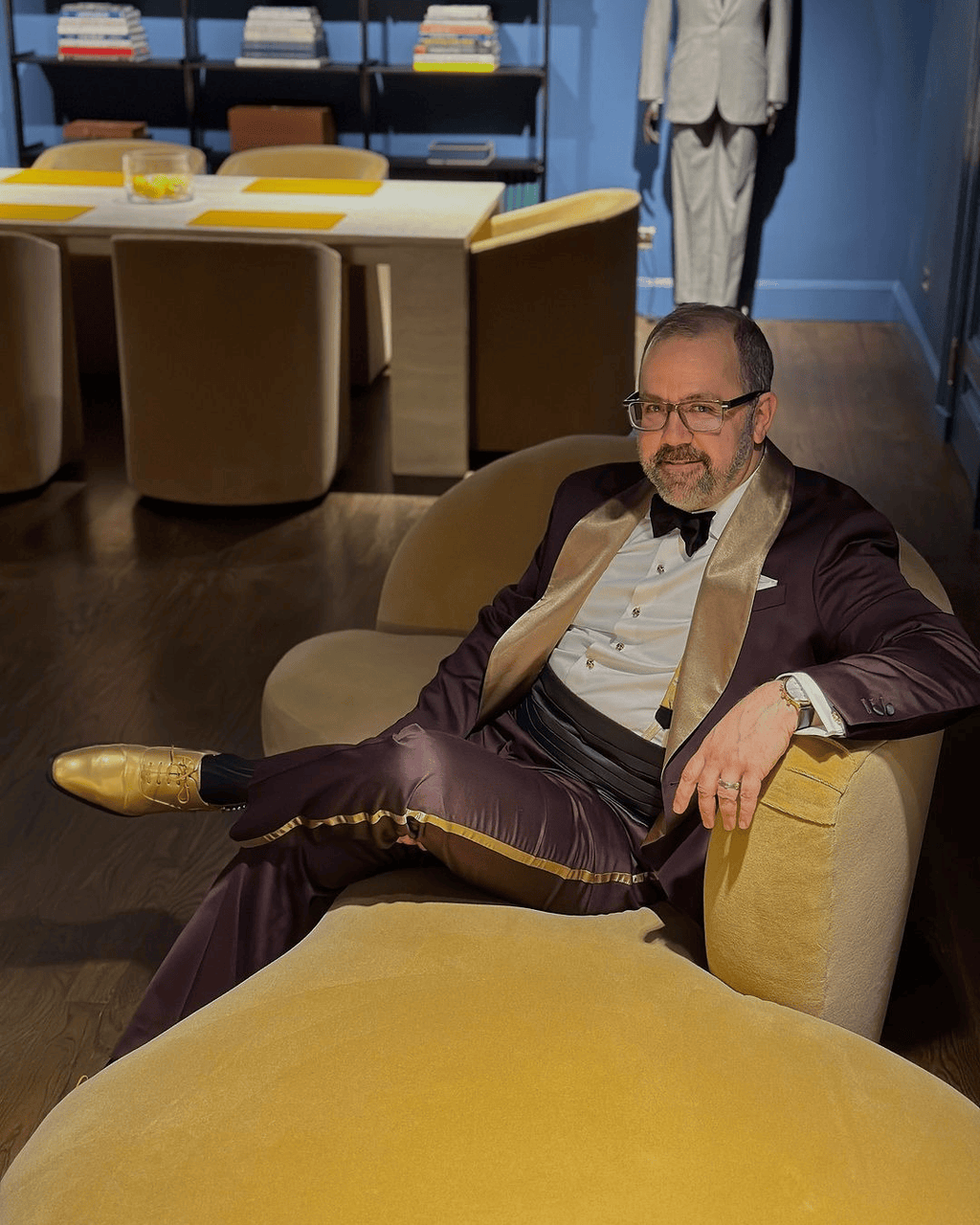 Tiavllya Fashion Men's Suit Flat 2 Pieces Shawl Lapel Tuxedo For Prom (Blazer+Pants)