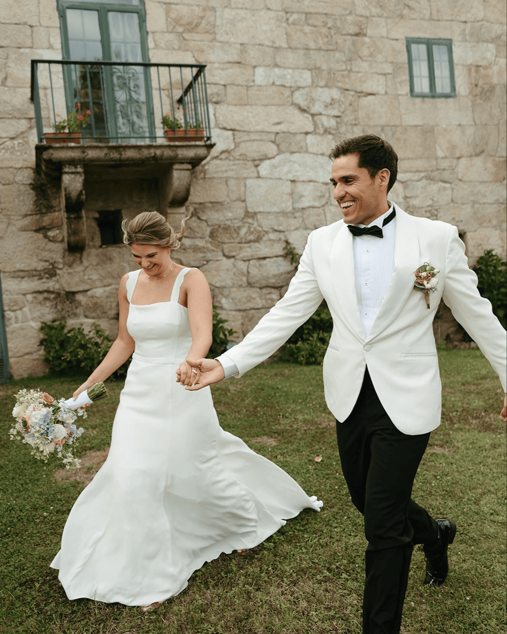 Tiavllya Fashion Men's Suit Flat 2 Pieces Shawl Lapel Tuxedo For Prom (Blazer+Pants)