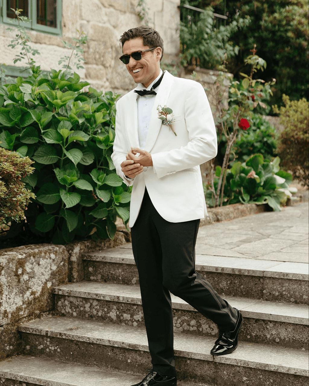 Tiavllya Fashion Men's Suit Flat 2 Pieces Shawl Lapel Tuxedo For Prom (Blazer+Pants)