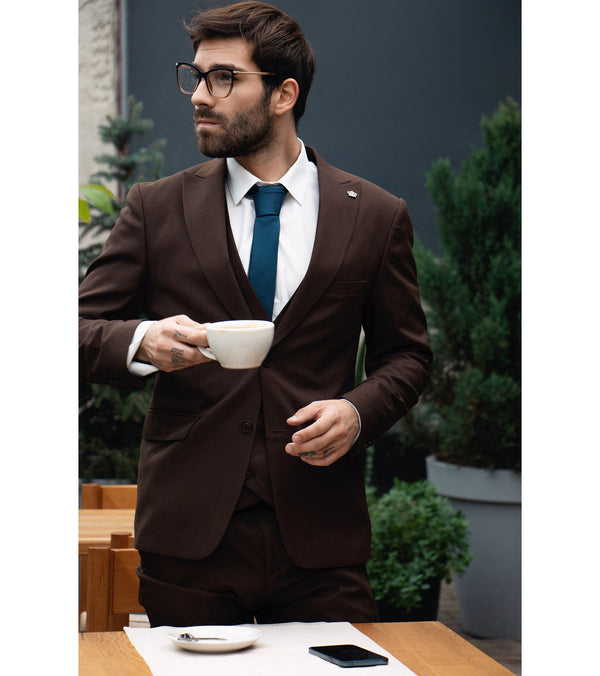 Tiavllya Fashion Men's Suits Coffee 3 Pieces Peak Lapel Tuxedos (Blazer+Vest+ Pant)