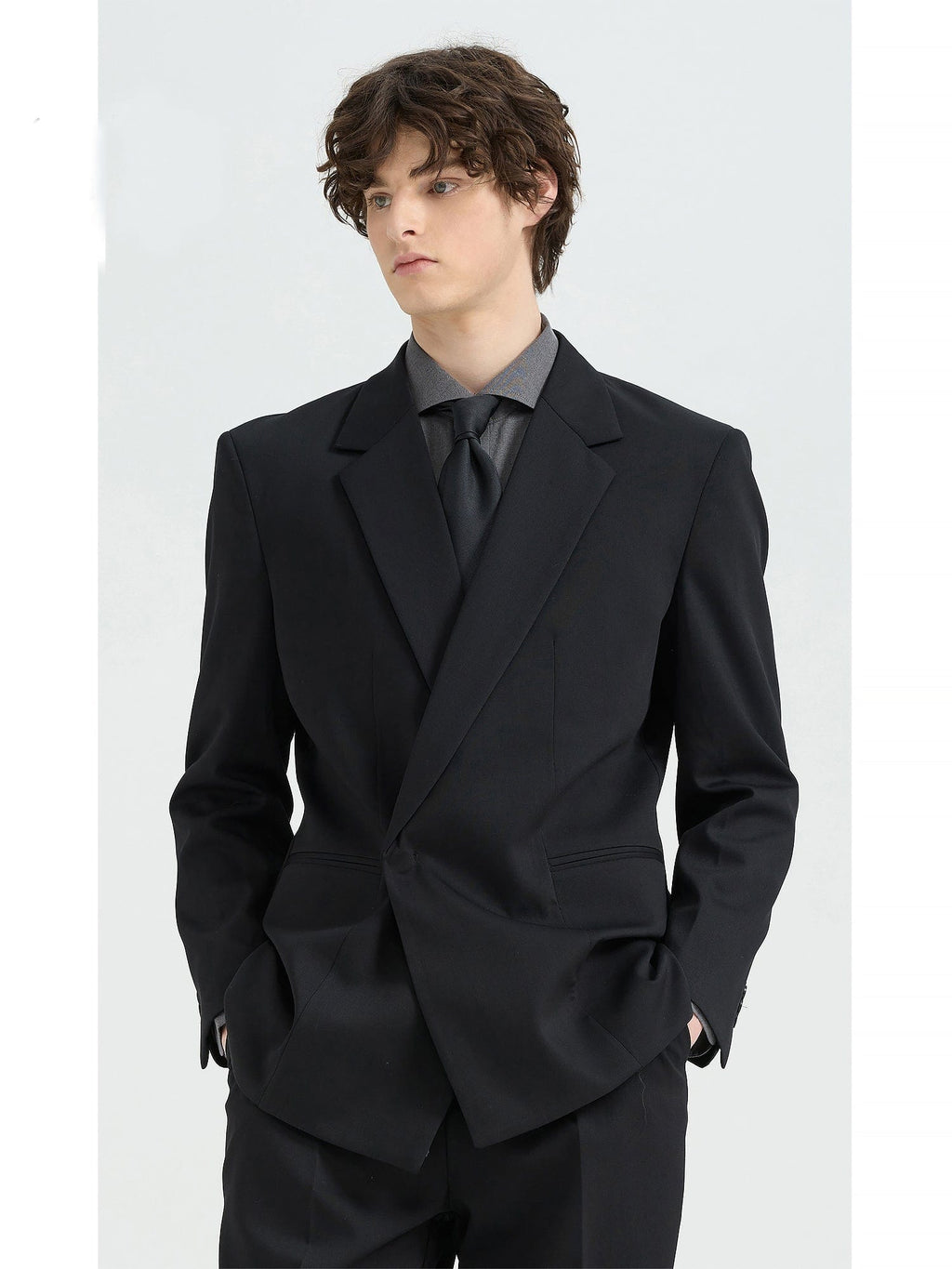Tiavllya Fashionable 2-Piece Double-Breasted Men's Notch-Lapel Tuxedo Wedding Suit (Blazer + Pants)