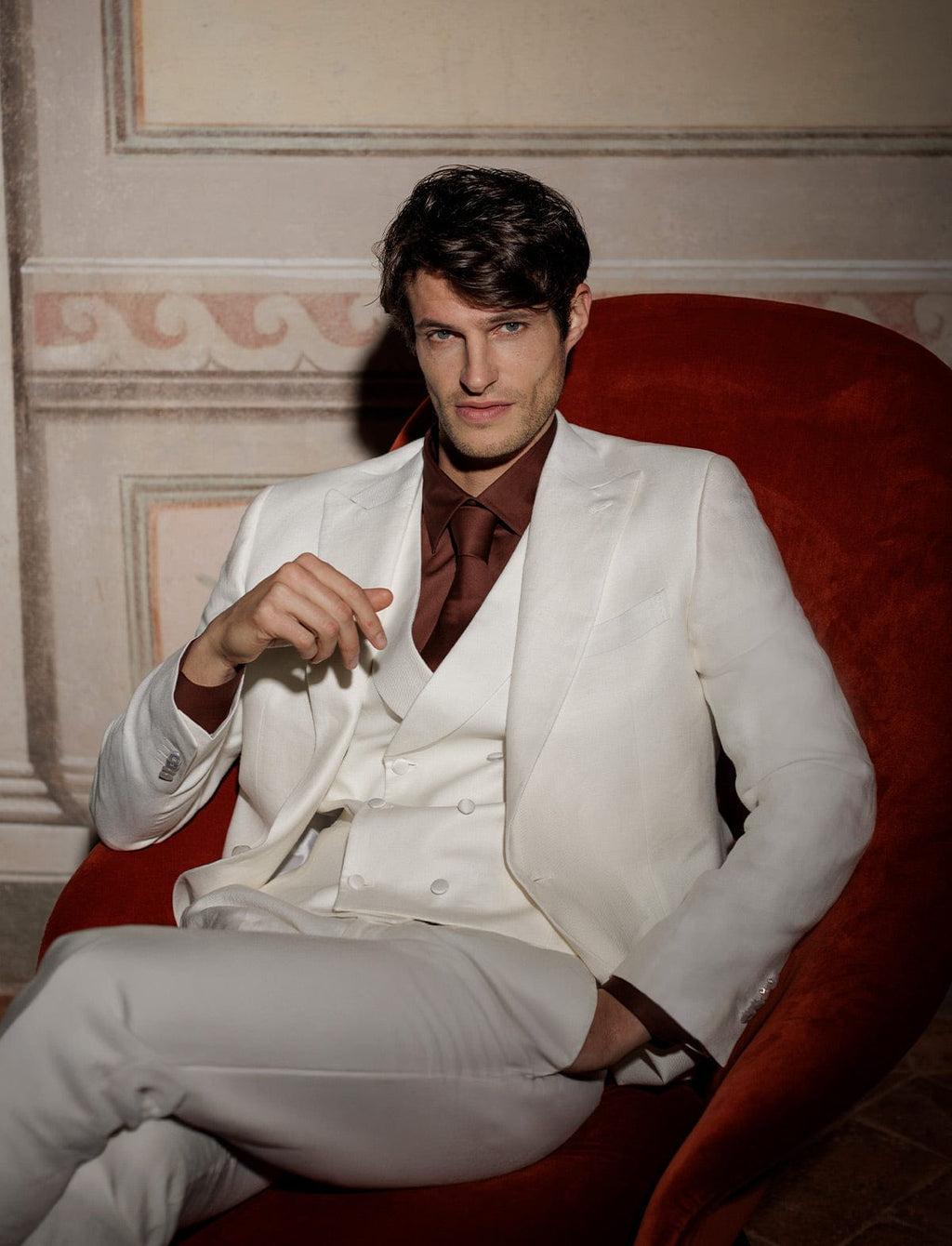 Tiavllya Formal Men's Suits Slim Fit 3 Pieces Peak Lapel Tuxedos (Blazer+Vest+ Pant)