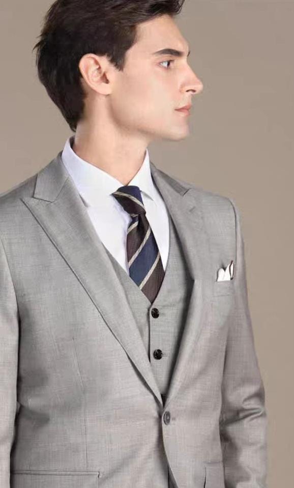 Tiavllya Tiavllya Business Men's 3 Pieces Mens Suit Peak Lapel Flat Tuxedos (Blazer+vest+Pants)