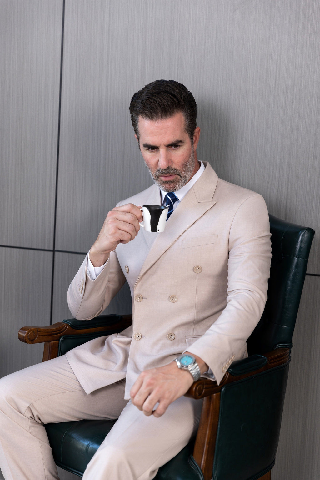 Tiavllya Tiavllya Fashion 2 Pieces Mens Suit Flat Peak Lapel Double Breasted Tuxedos For Wedding (Blazer+Pants)