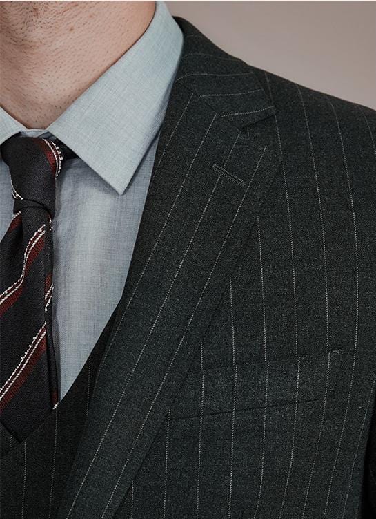 Tiavllya Tiavllya Fashion Men's 3 Pieces Double Breasted Suit Striped Tuxedos For Prom(Blazer+Vest+Pants)