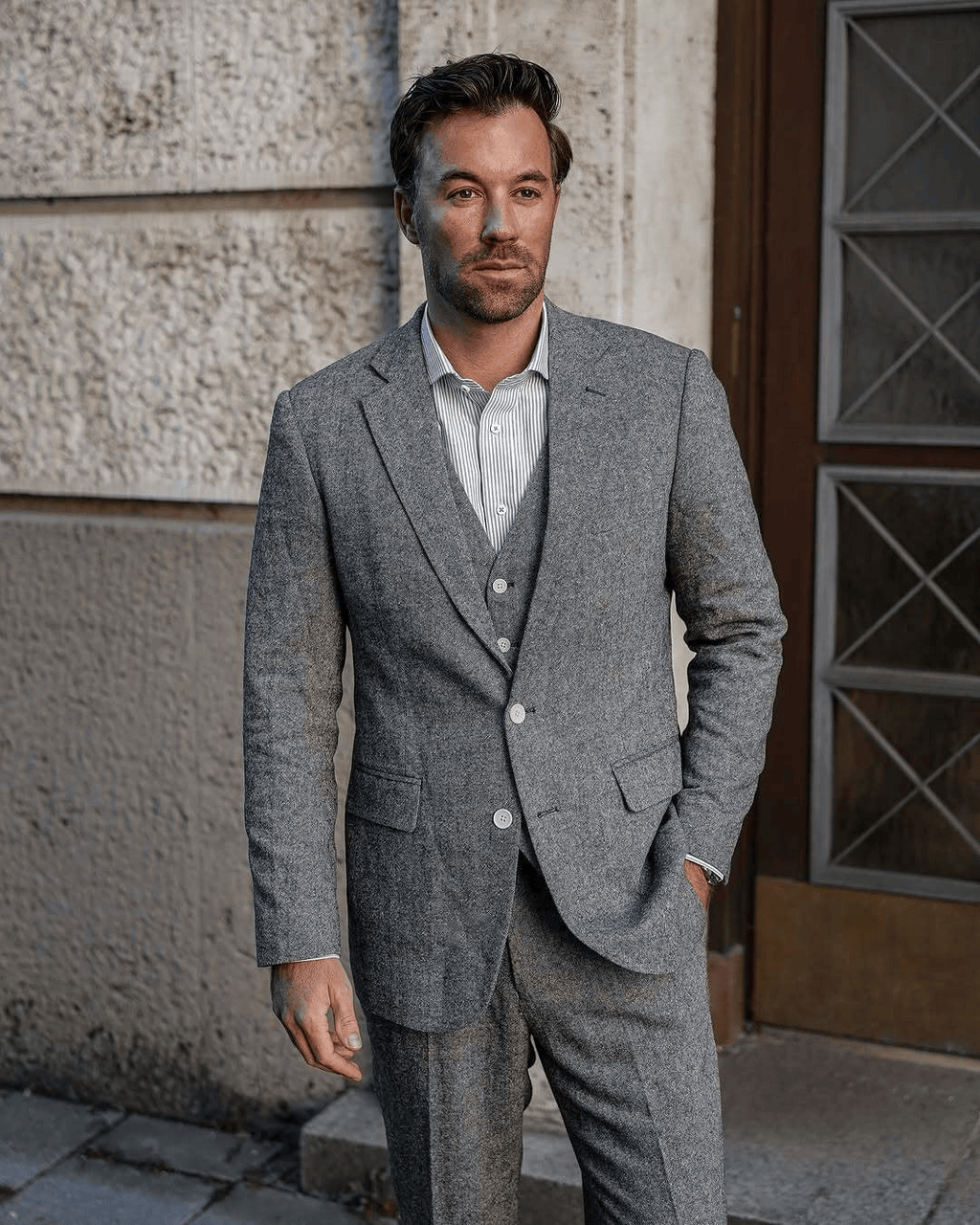 Tiavllya Tiavllya Men's Casual 3 Pieces Mens Suit Classic Tweed Notch Lapel Tuxedos (Blazer+vest+Pants)